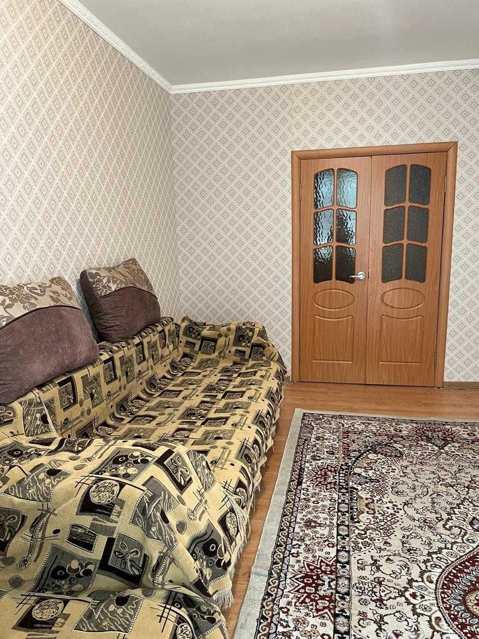 Продаётся 2-х комнатная кв. по адресу:  
ул. Молдагуловой 17/6 (ТОРГ)