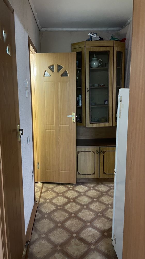 Продам двух комнатную квартиру