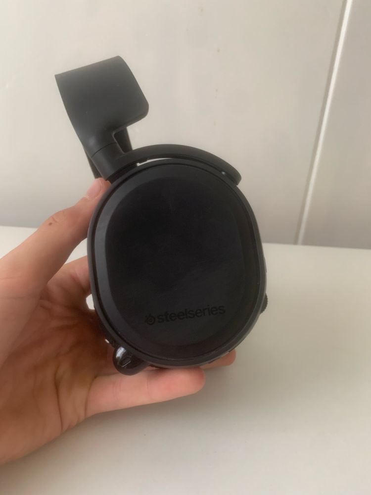 Игровые наушники Steelseries arctis 5