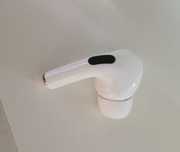 Продаю правый наушник AirPods Pro (оригинал)