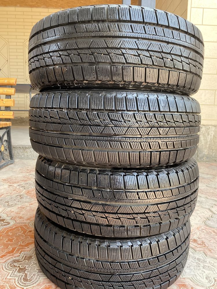Шиный зимный  бу 195/55 R15