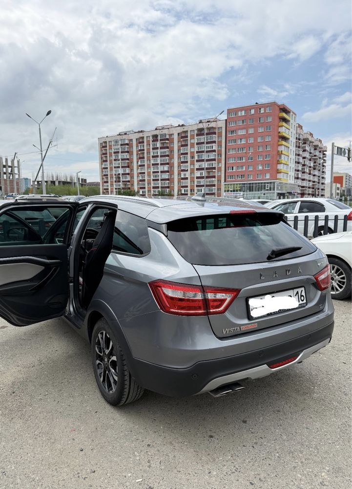 Ваз (Lada) Vesta SW Cross