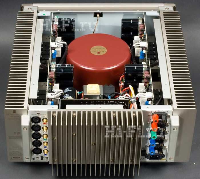 Hi-End усилитель мощности Parasound A51