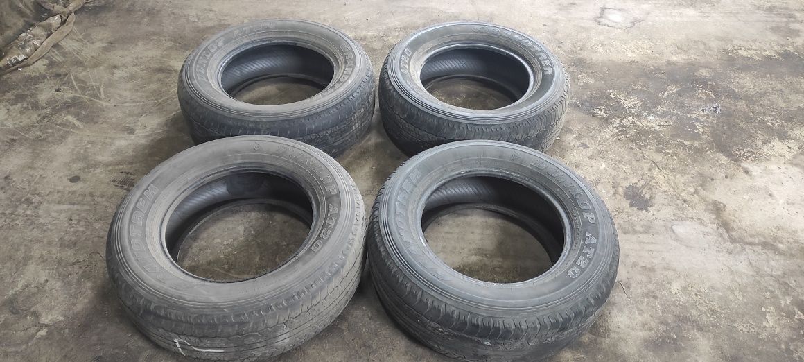 Продам шины DUNLOP AT20 всесезонка