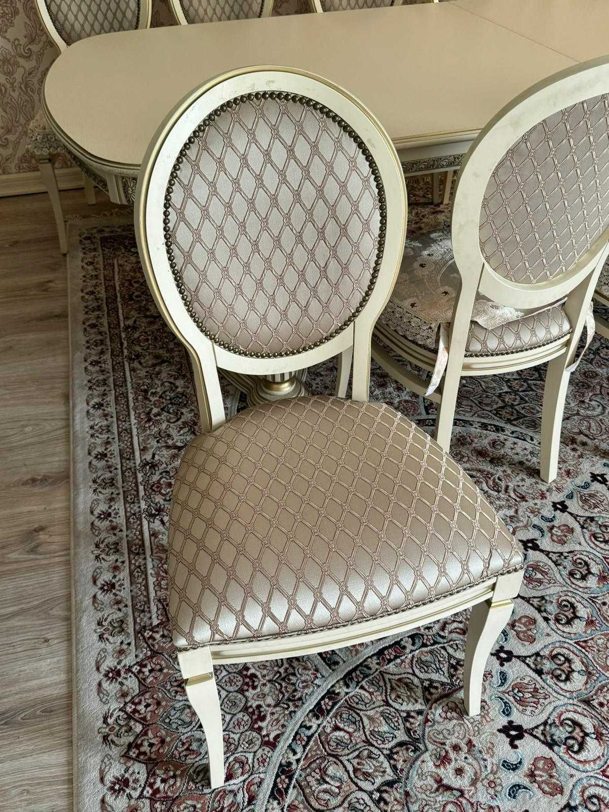 Стол со Стульями для Гостиной