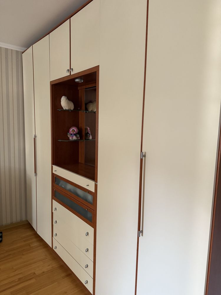 Продам спальную мебель