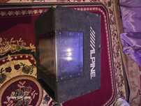 Сабвуфер Alpine.