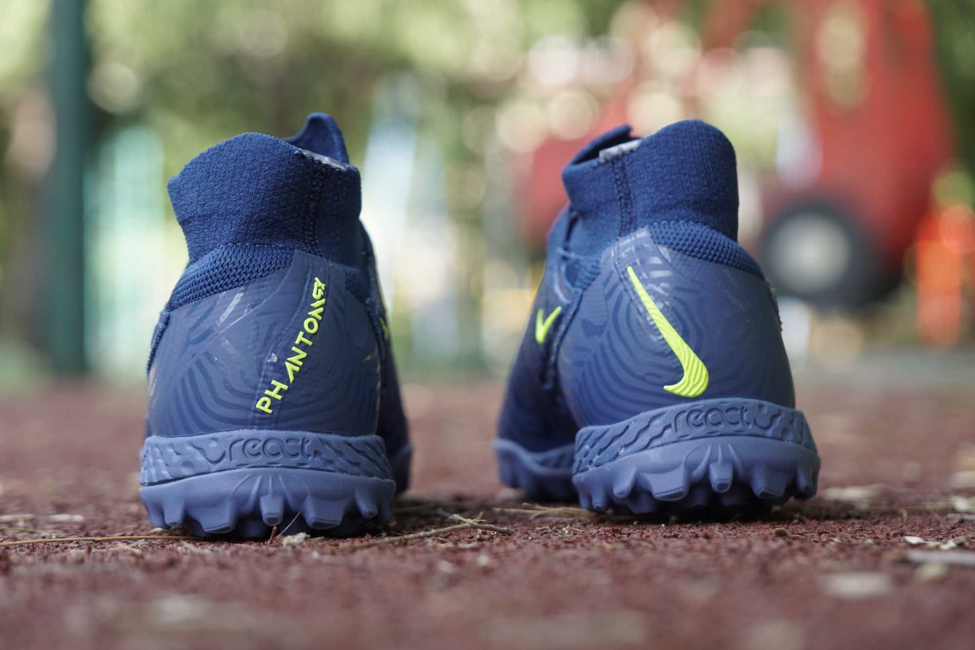 Nike Phantom Ghost сороконожки без шнурков в Алматы