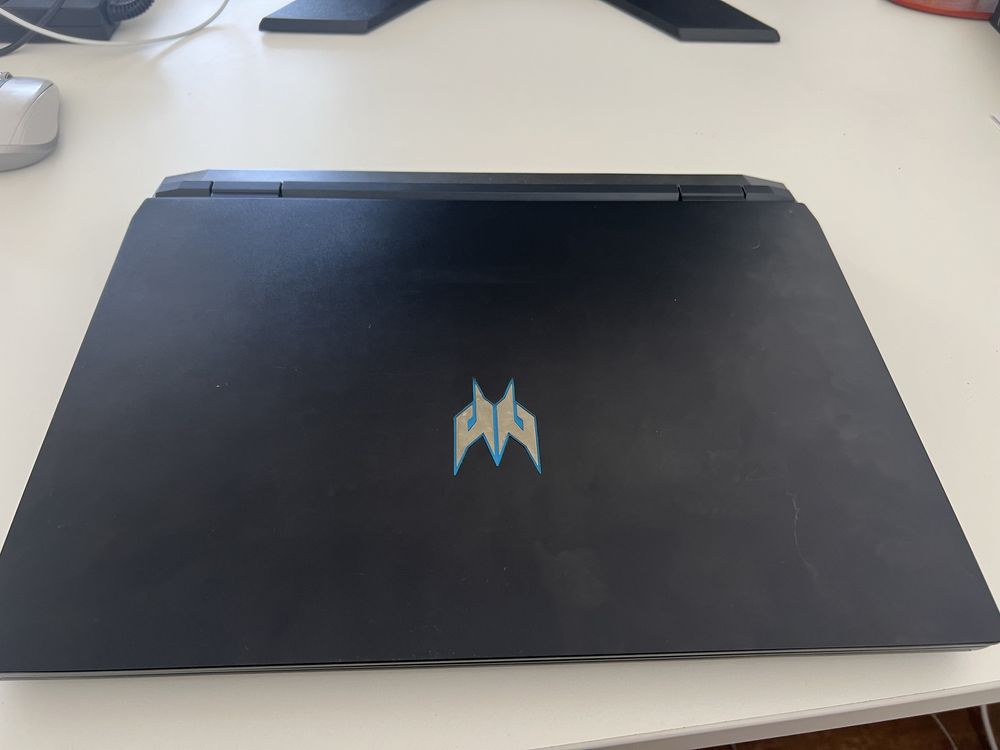 Acer predator helios 300