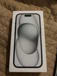 ПРОДАМ IPHONE 15 на 128 гб