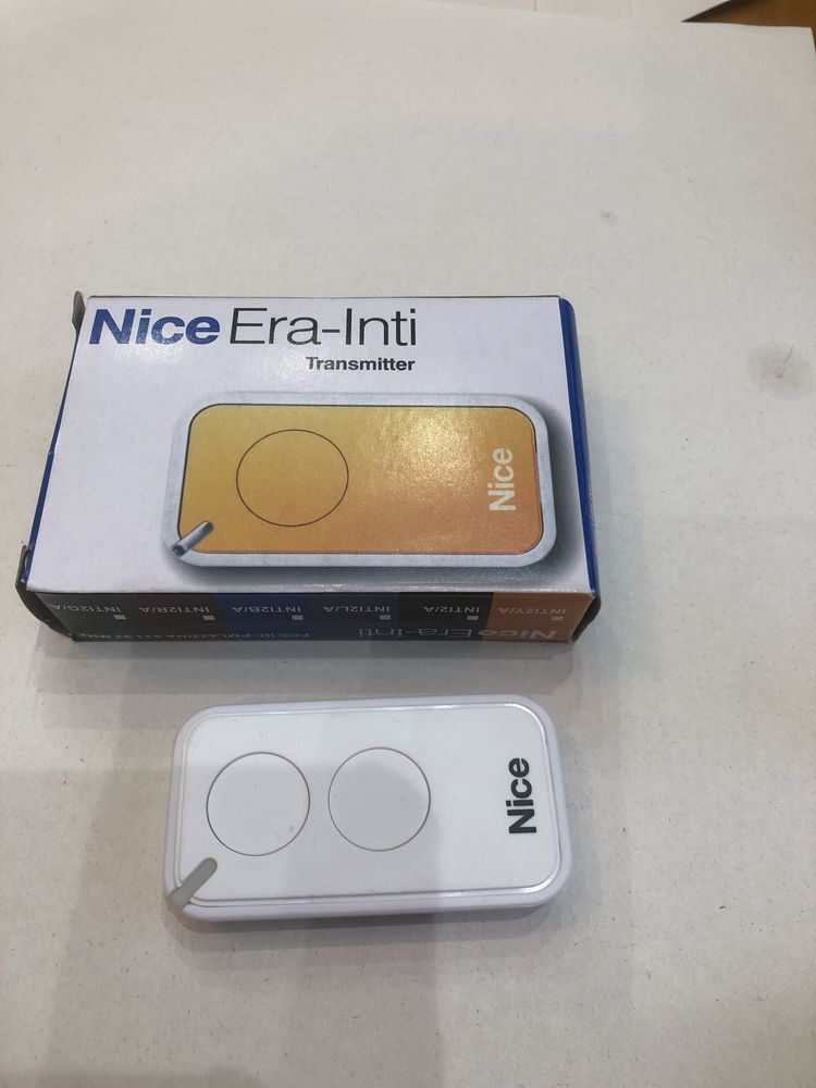 Пульт для ворот и шлагбаумов NICE Era-Inti