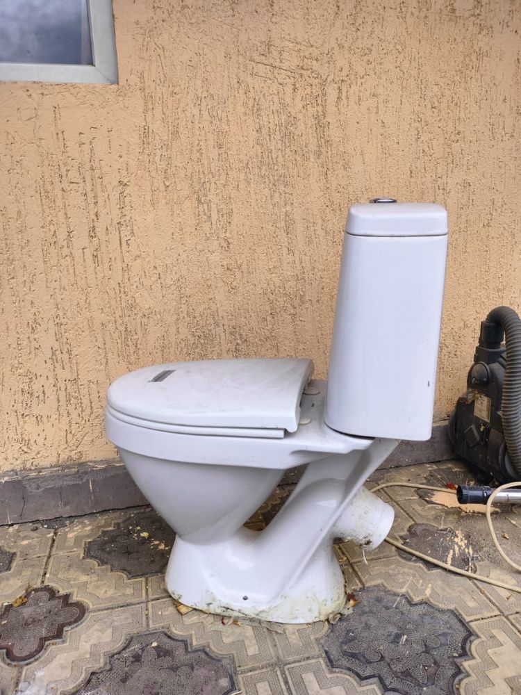 Унитазз рабочийй