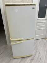 Продам рабочий холодильник