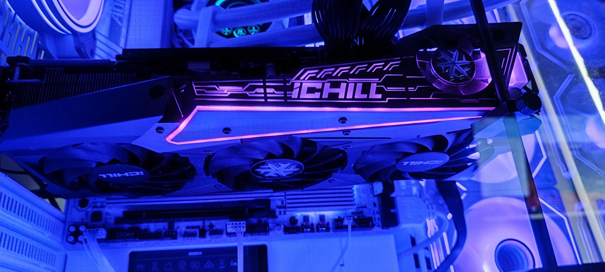 RTX 3090 inno3d ichill x4