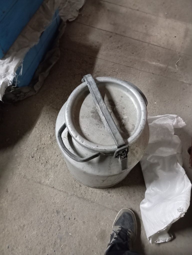 Продам фляги целые