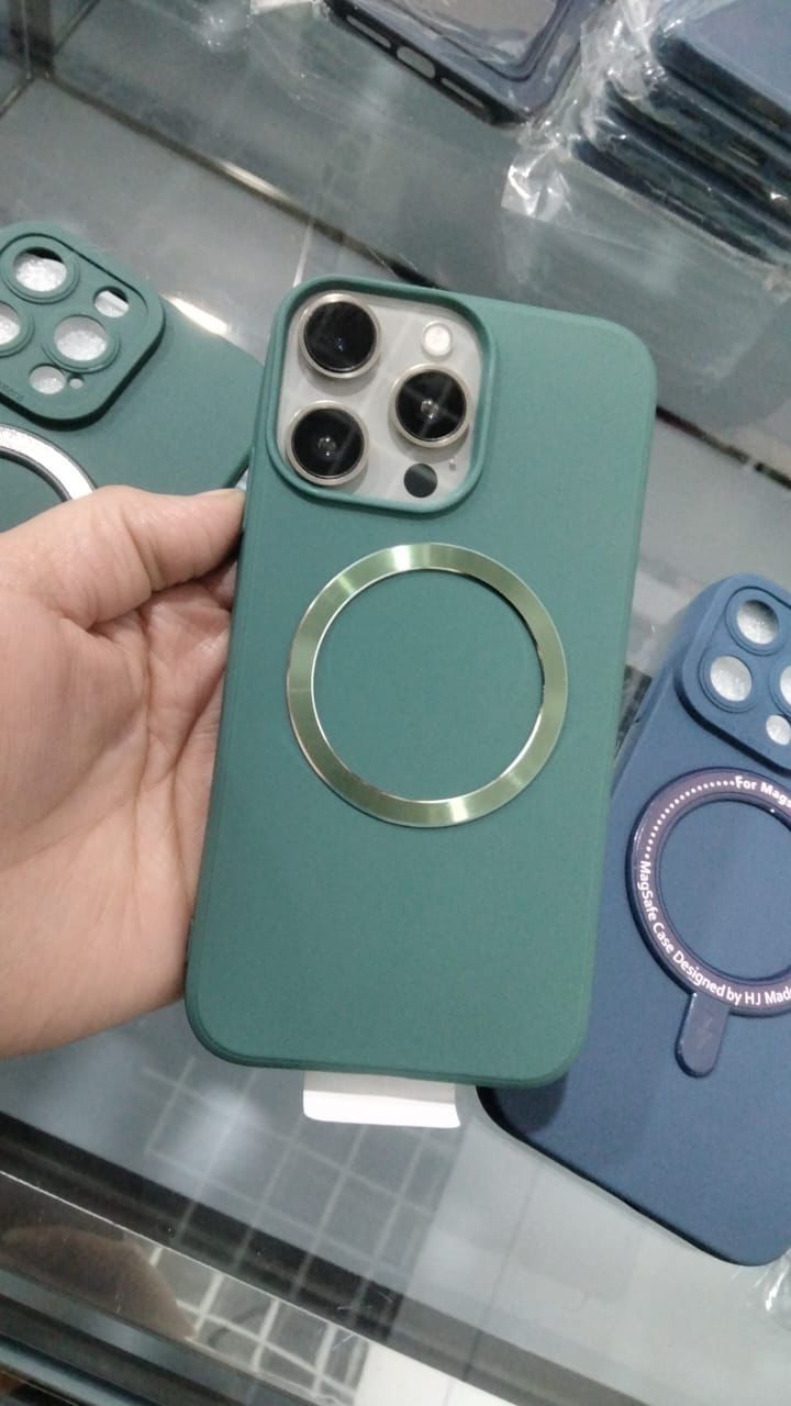 Продаем смартфоны iPhone 16 pro