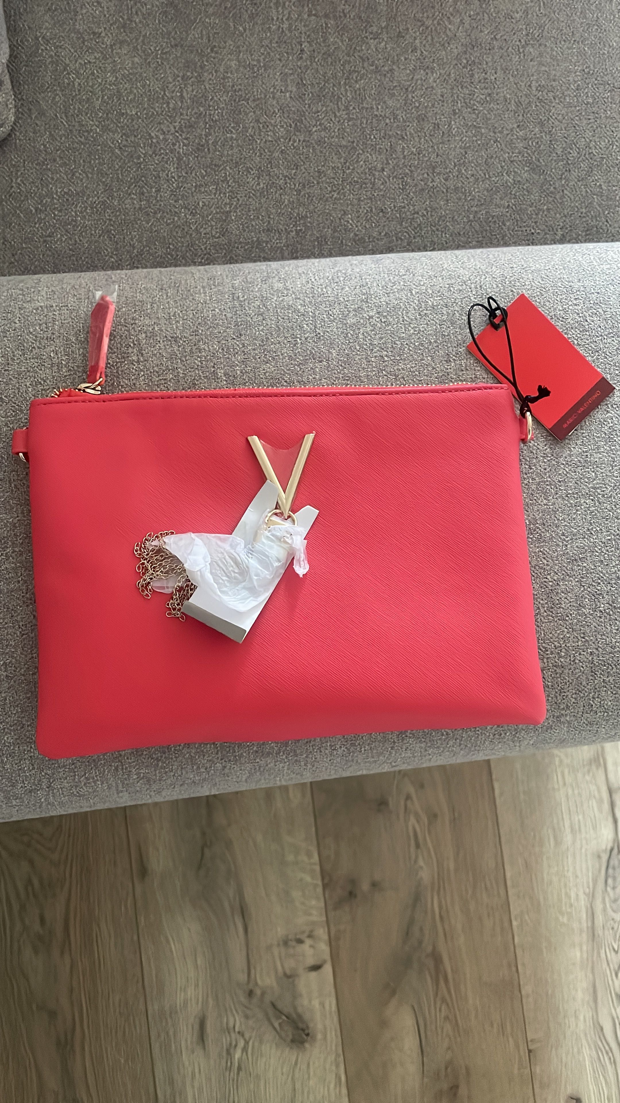 Клатч от Valentino, оригинал