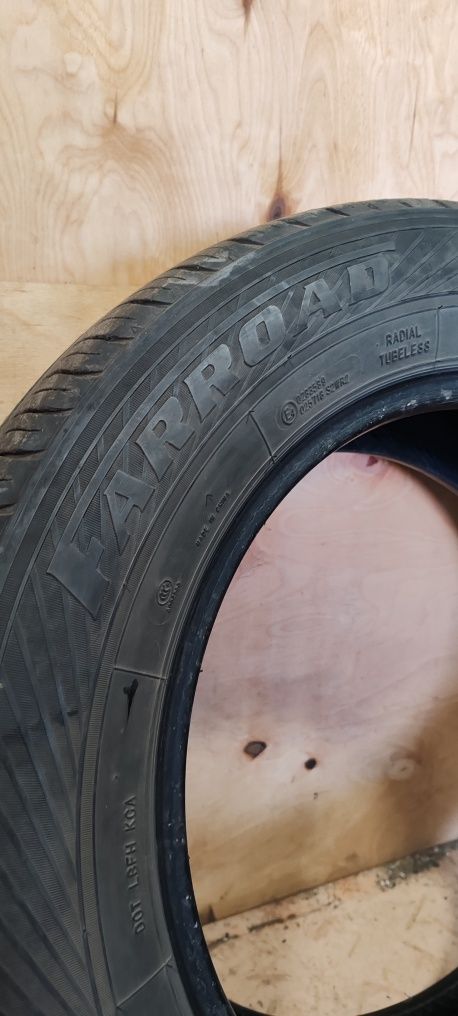 Продам комплект резины