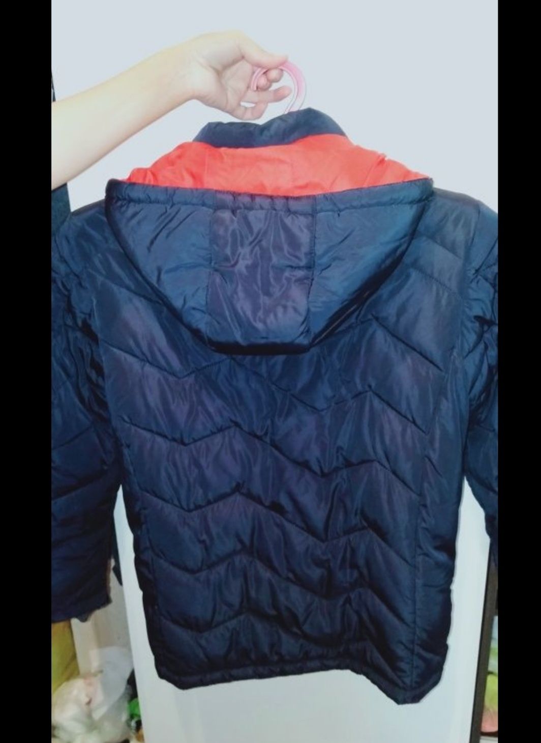 Продам зимний пуховик на подростка 42/44