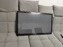продам телевизор марки LG 50PJ350R