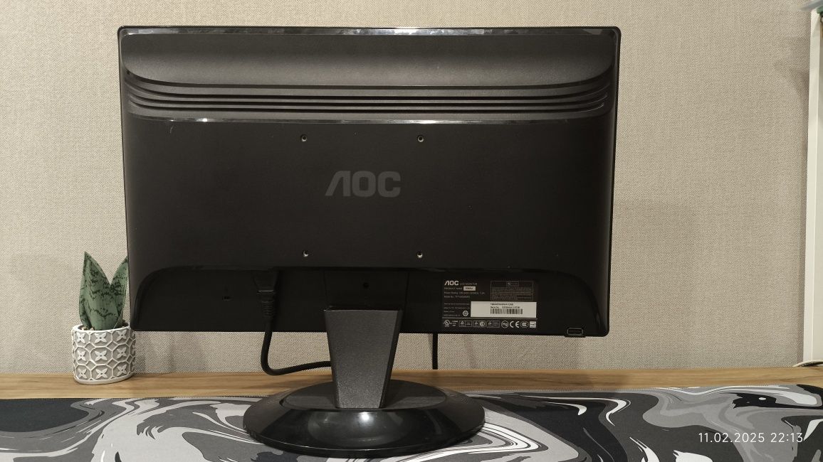 Монитор 18,5 дюймов 60hz