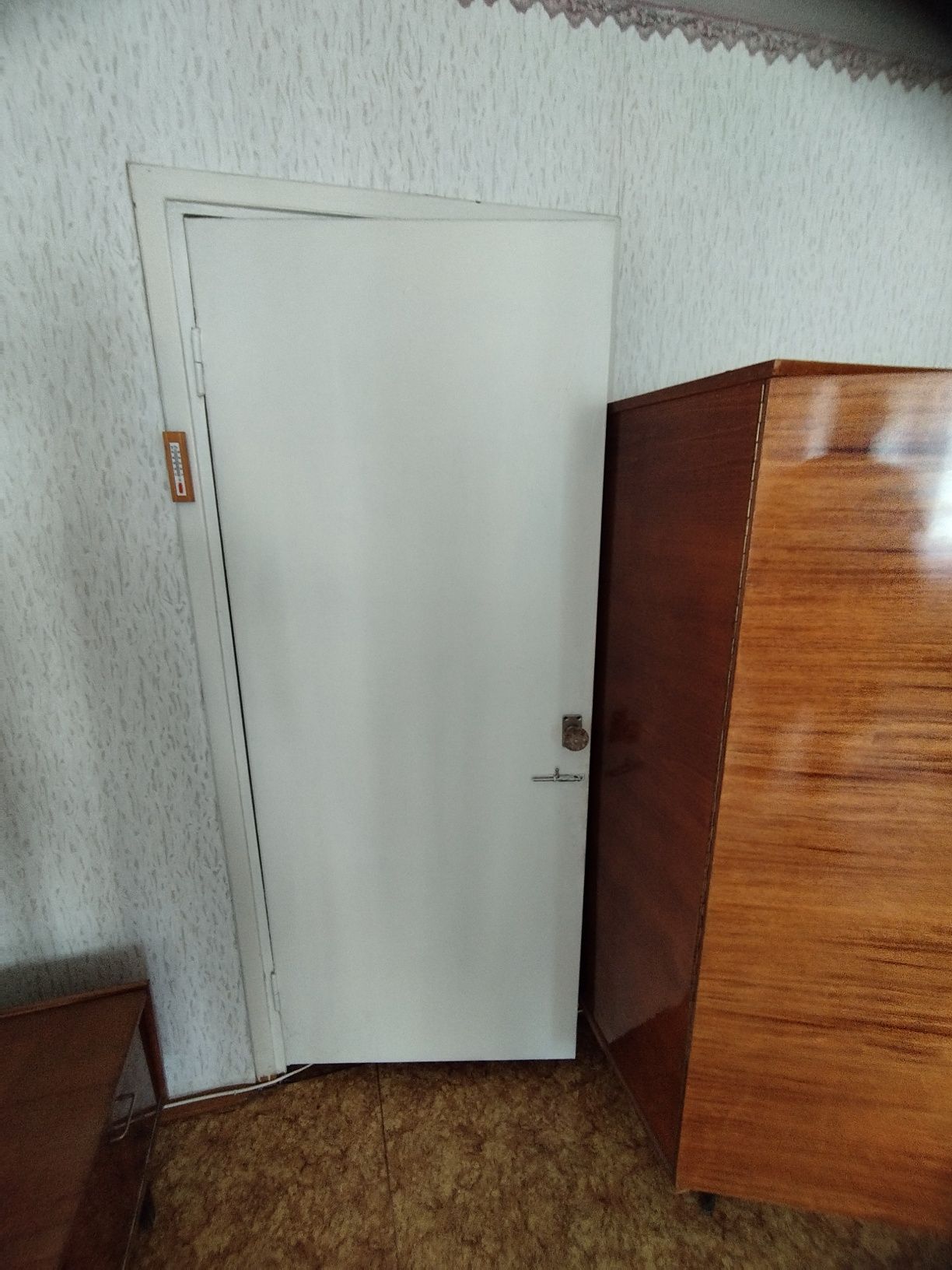 Отдам всё даром срочно