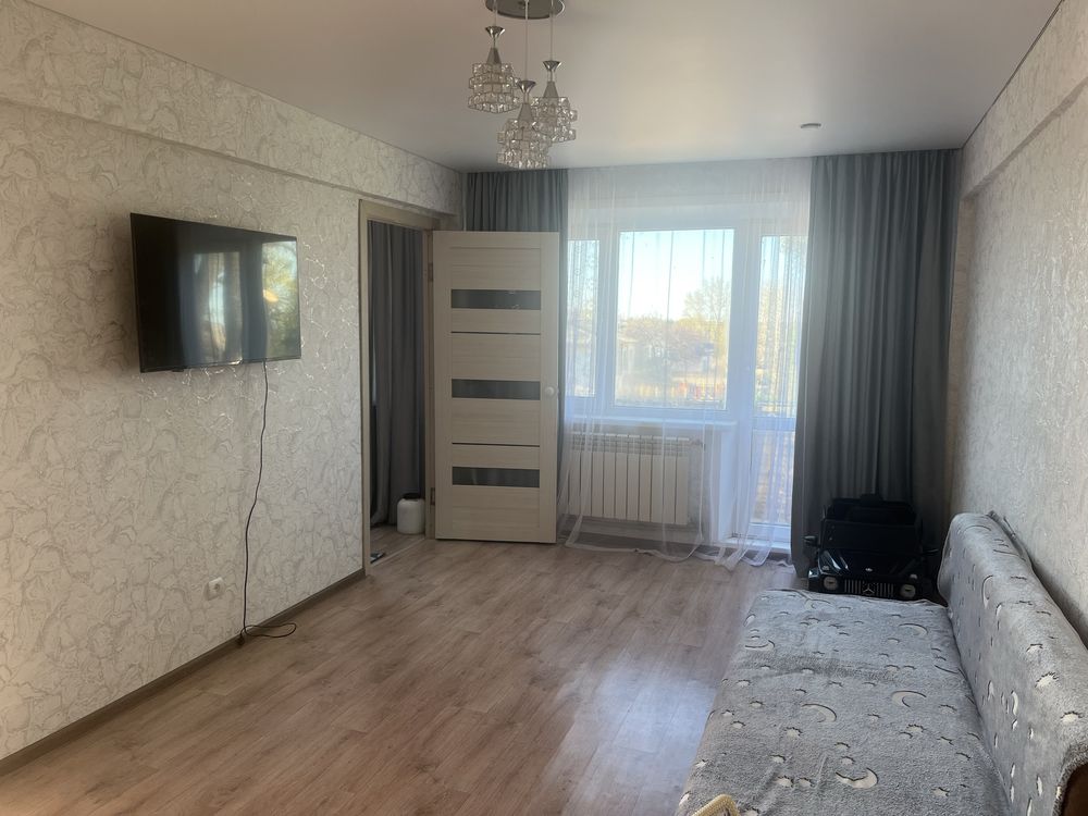 Продам 3-х комнатную мебелированную квартиру