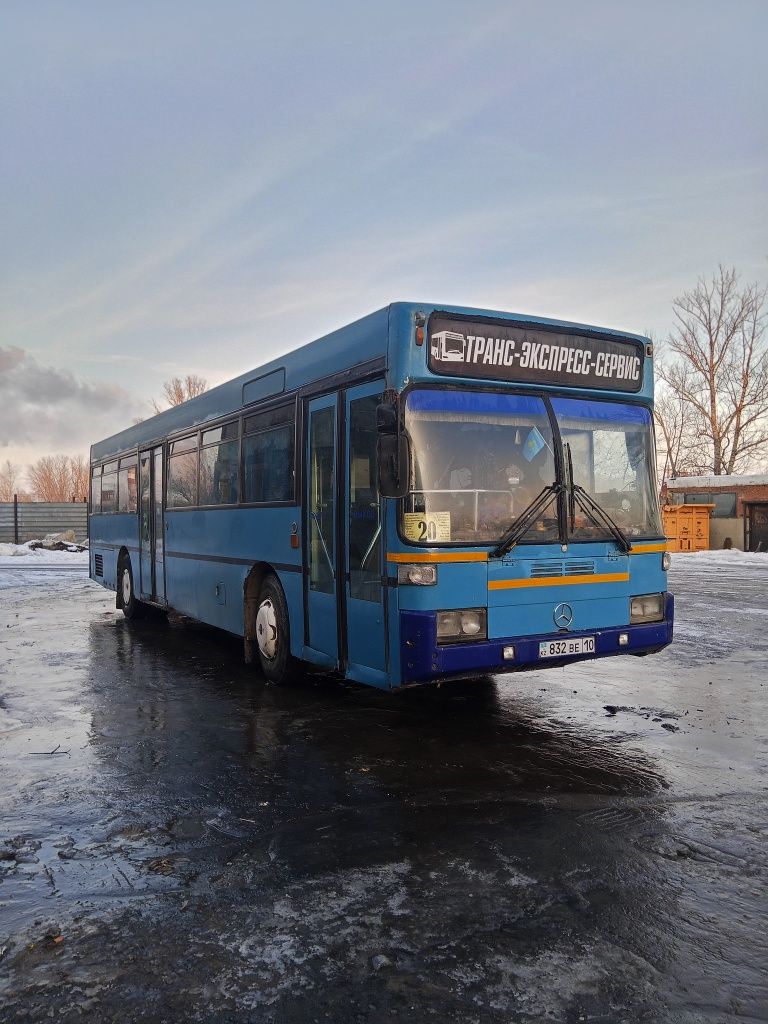 Продам Мерседес 405, 1992г