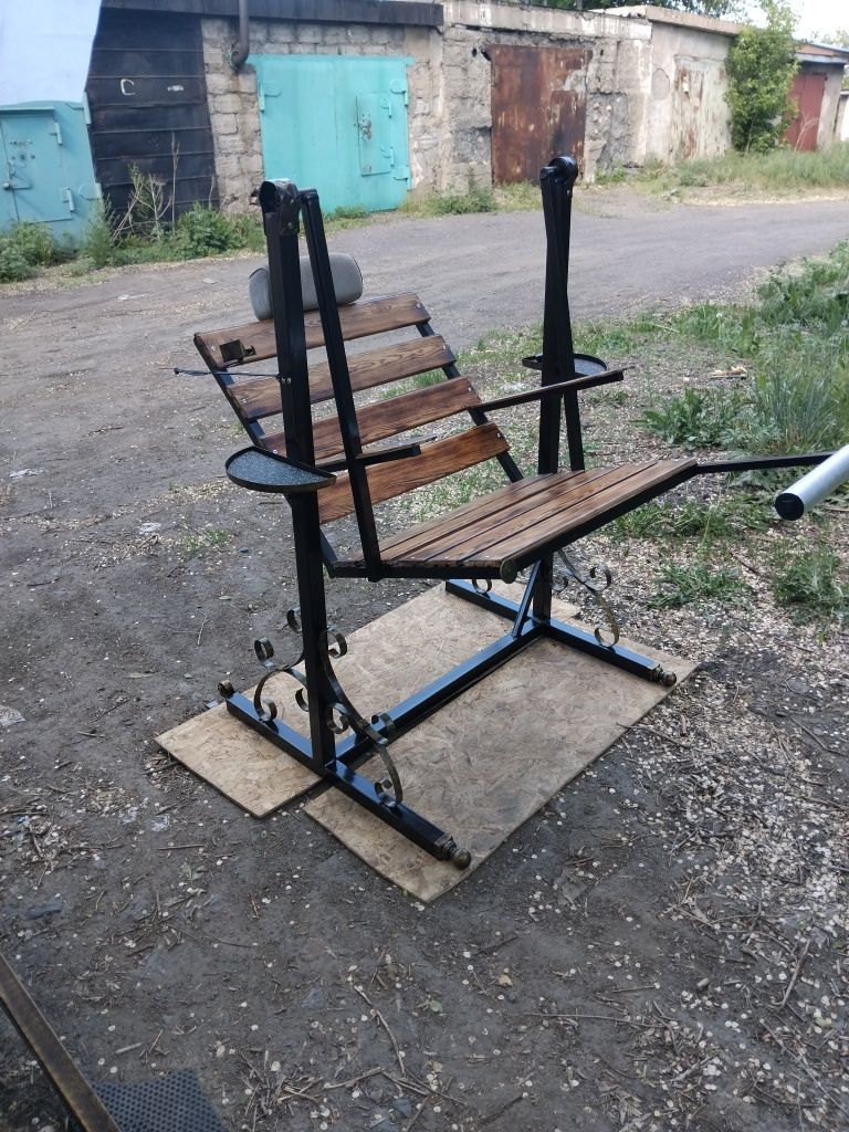Качели новые для дома и сада.