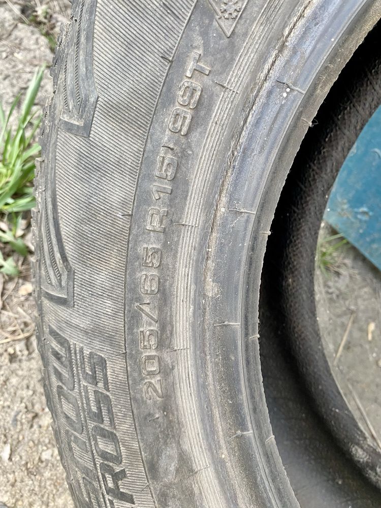 Продам зимнюю шину