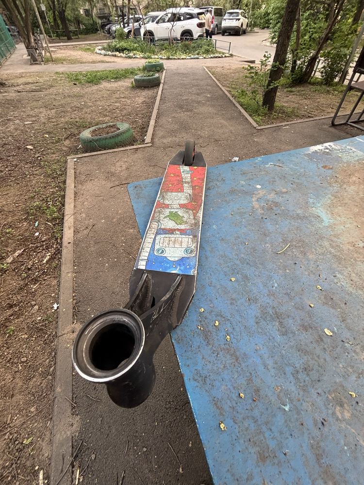 Трюковой самокат
