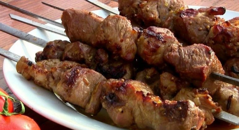 Узбекский плов, бешпармак, сырне, шашлыки всех видов