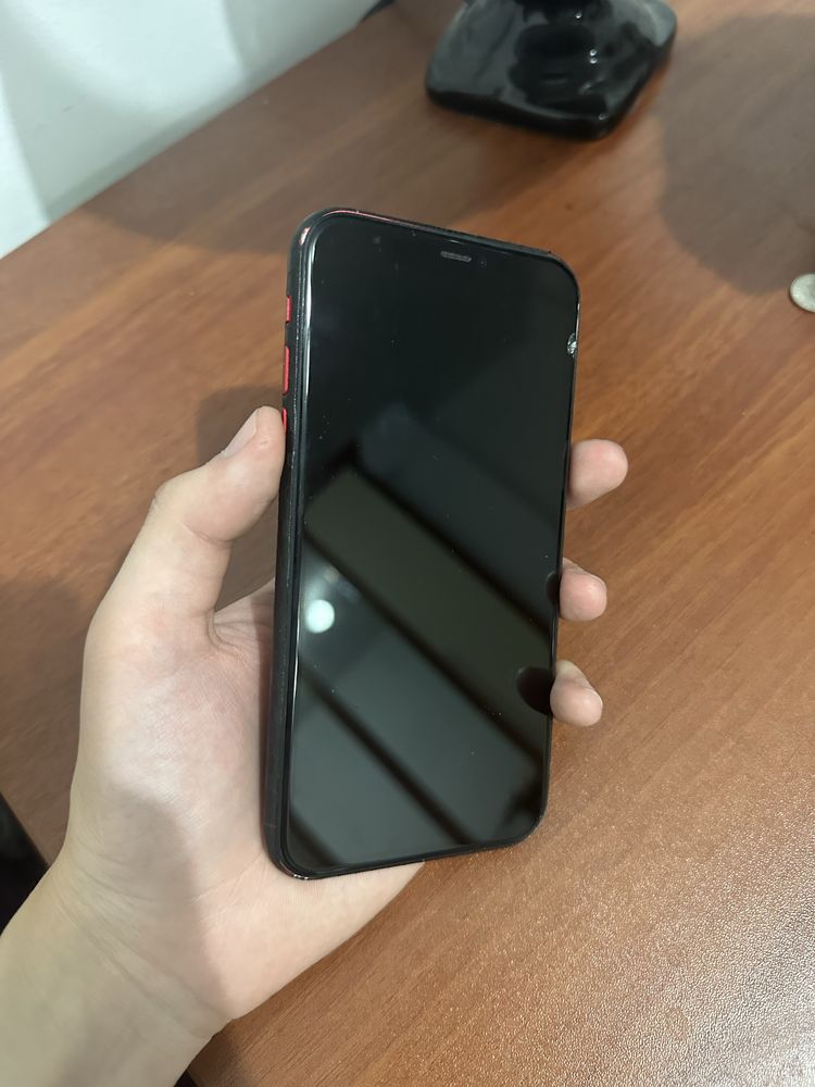 Iphone 11 red 64gb