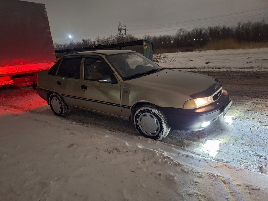 Продаю неесия 1.5 16 кл