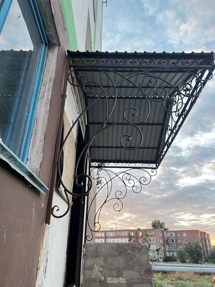 Продам арку железную цена договорная