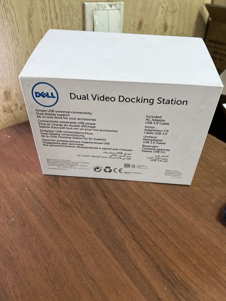 Станция для ноутбуков dell d-1000