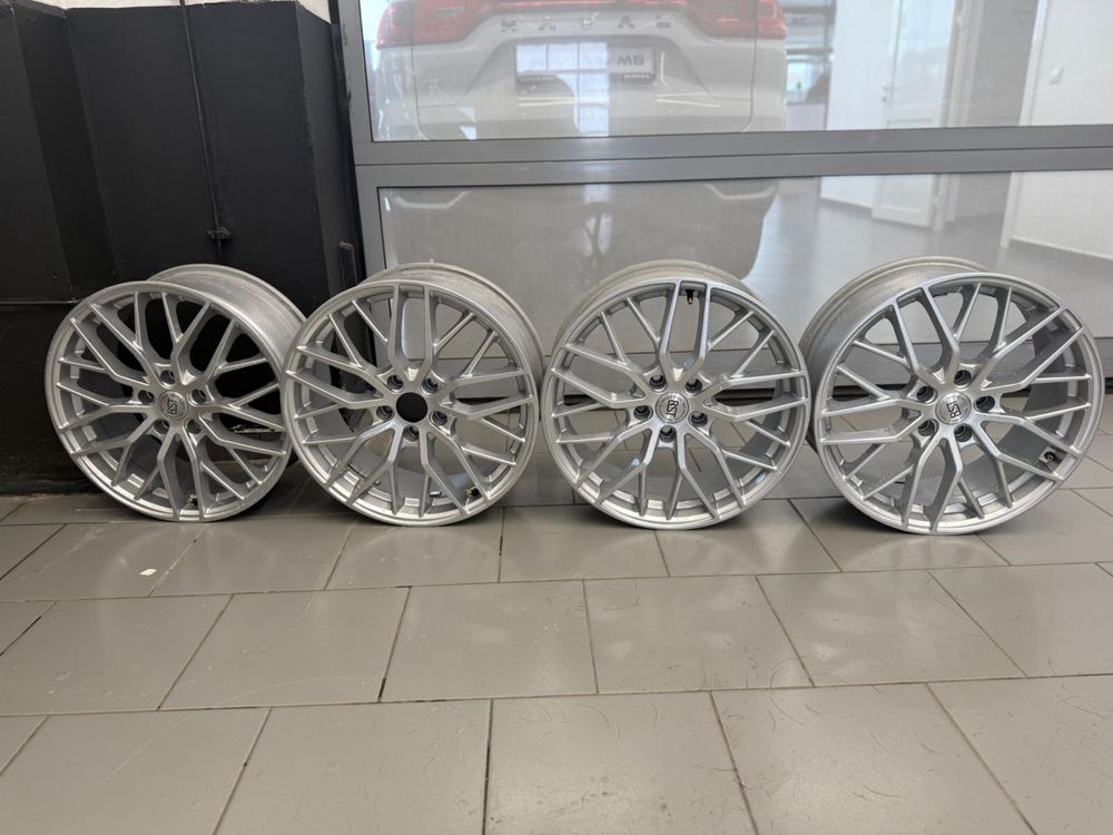 Продам Диски R18 титан