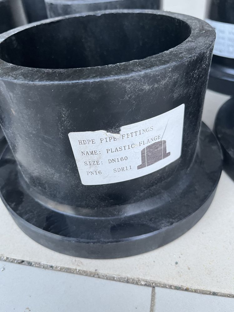Hdpe pipe fittings / plastic flange