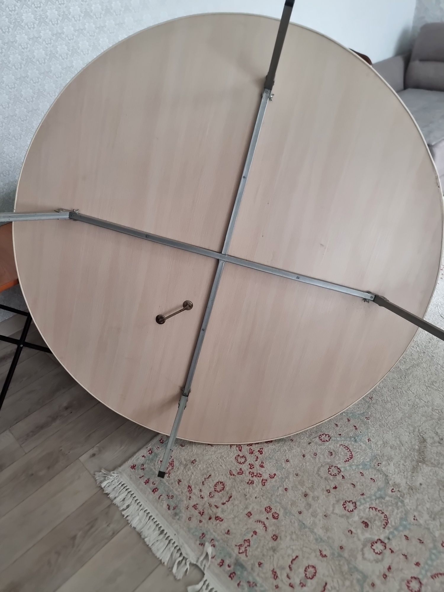 Стол круглый Казахский