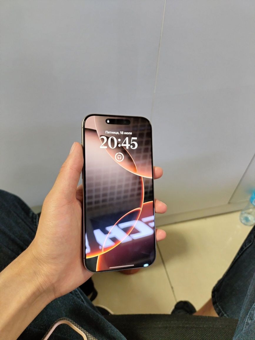 Продам iPhone 16 pro max 256gb