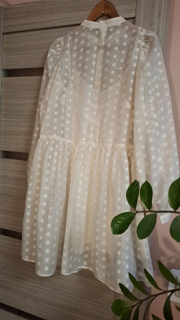 Шикарное воздушное платье в горох H&M