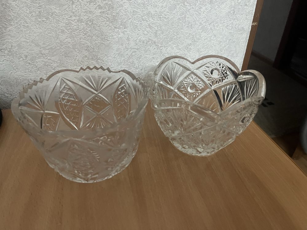 Продам хрустальные салатницы