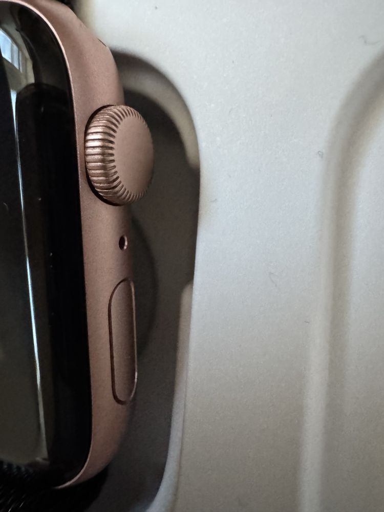 Часы Apple watch gold Aluminium