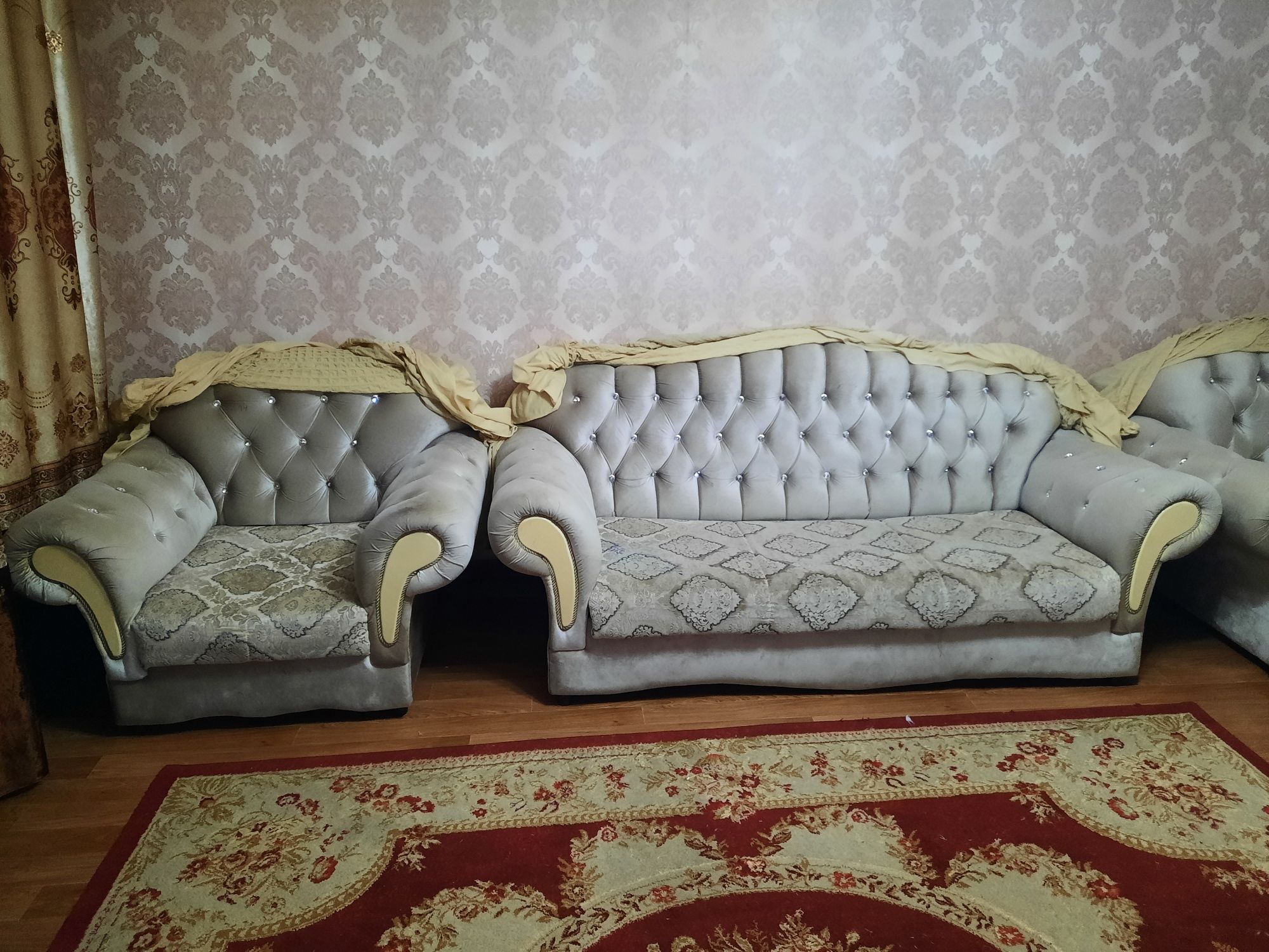 Диван сатылады 40000