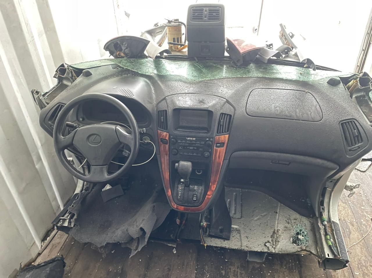 Двери багажник Rx300 Rx330 Rx350 Es300 Gs300 Gs350 windom 10 20 E60