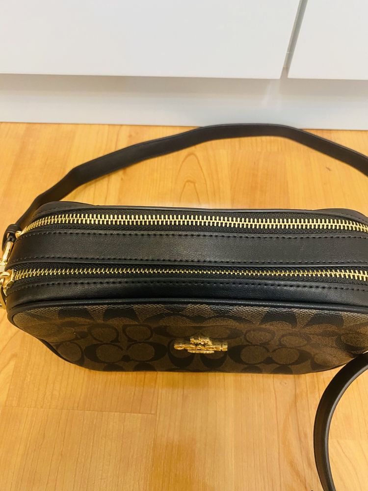 Сумка Coach с ремешком