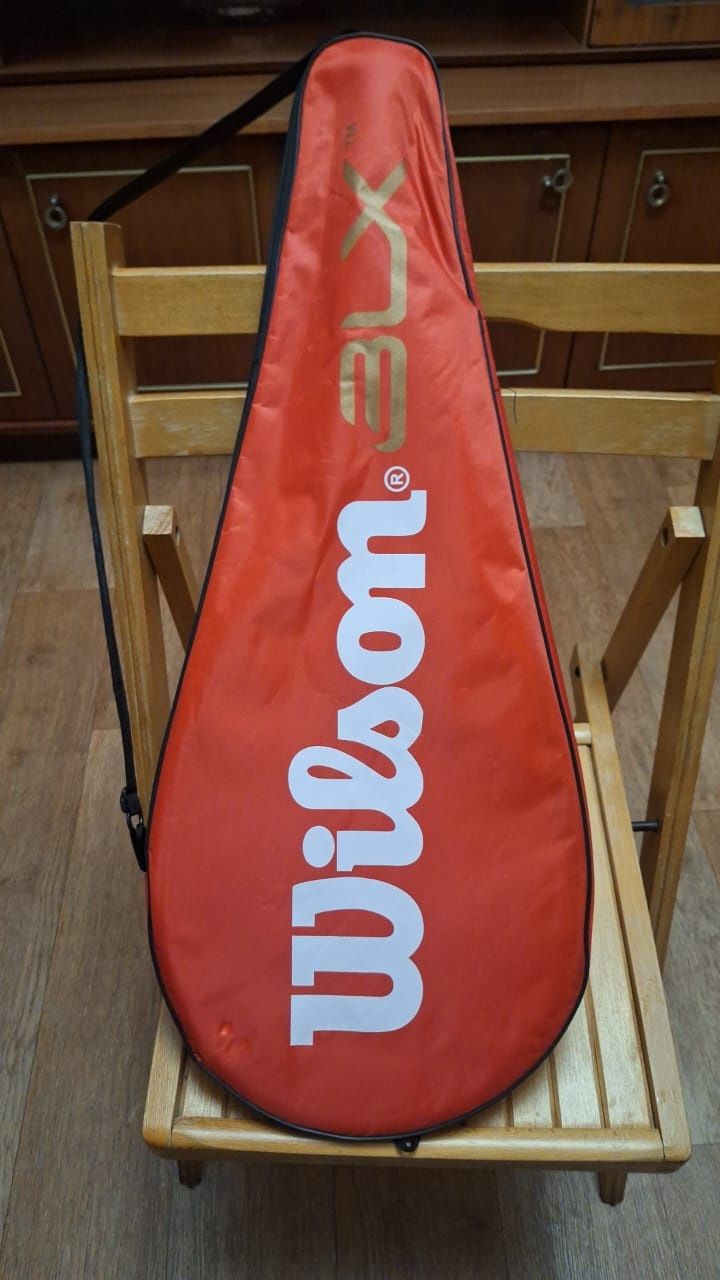 Продам теннисную ракетку : Wilson 3LX+ чехол