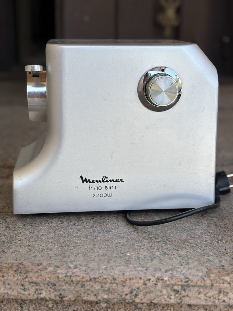 Мясорубка Moulinex