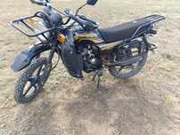 Мотоцикл Suzuki 200 куб