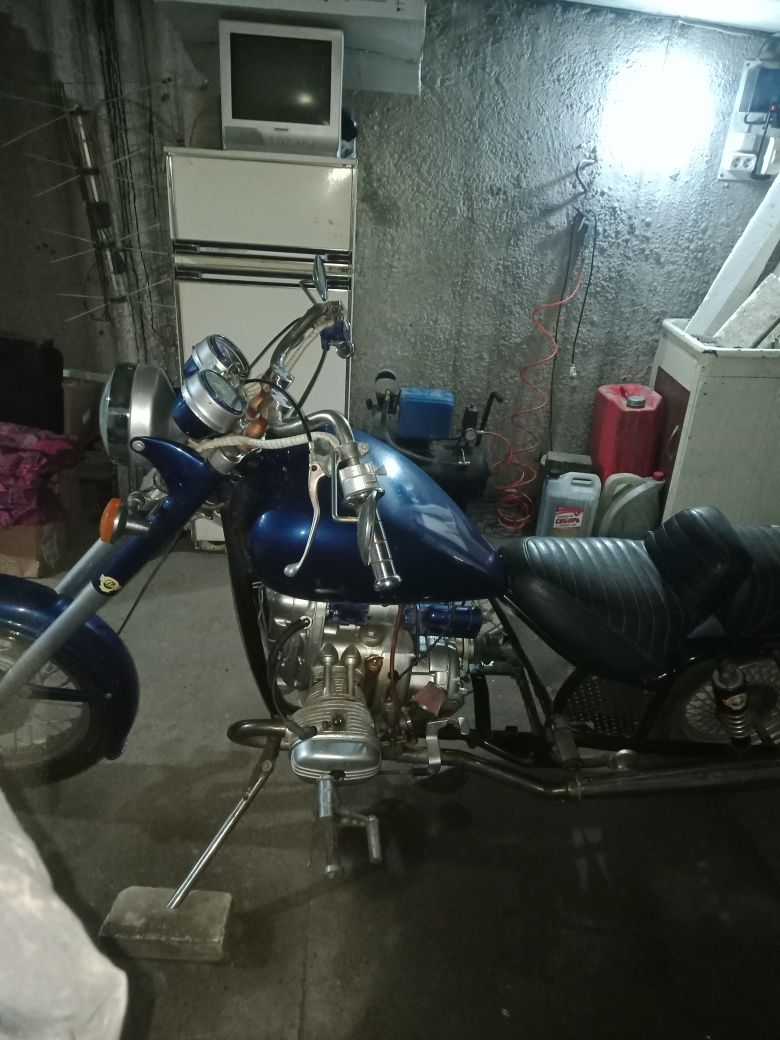 Продам мотоцикл Урал